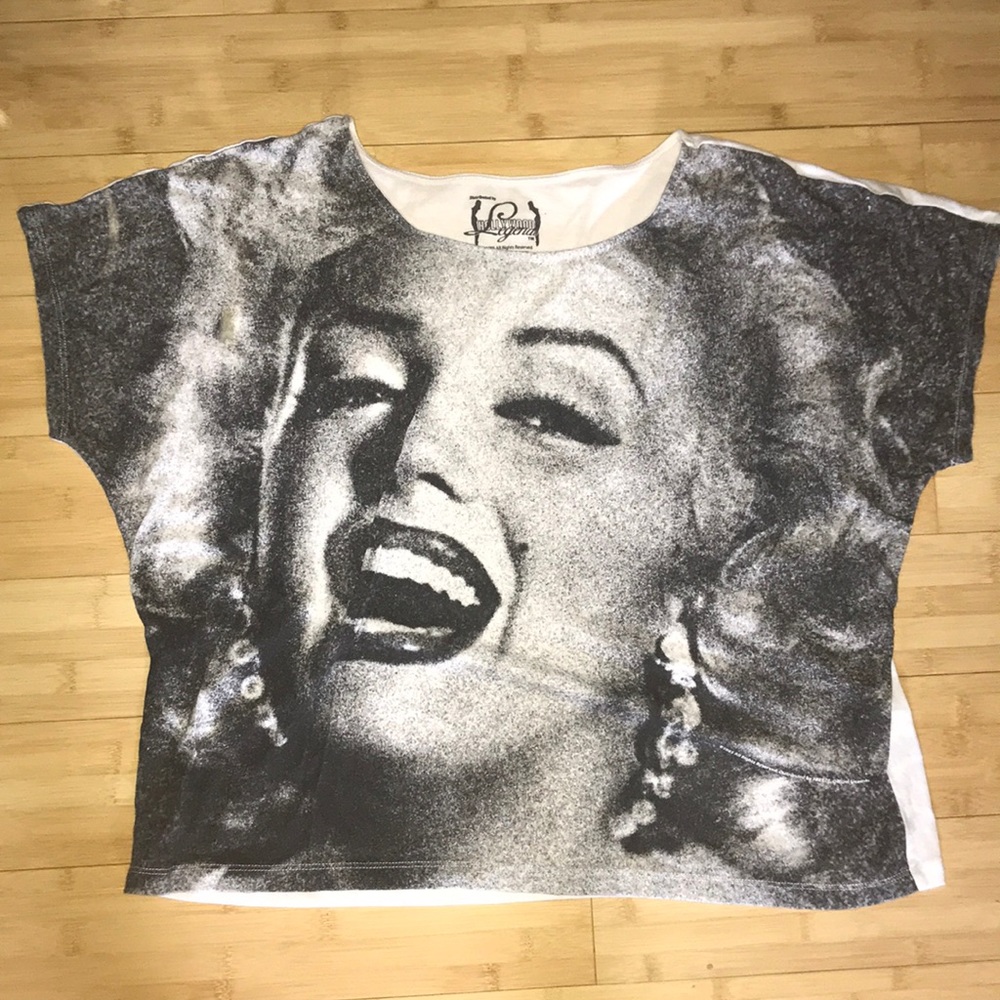 Marilyn Monroe shirt